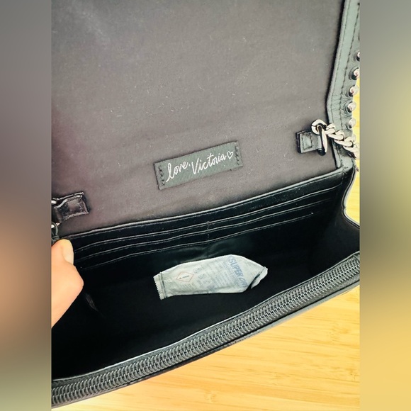 Victoria's Secret Glam City Crossbody Bag Rhinestone Black Gold - Picture 4 of 10